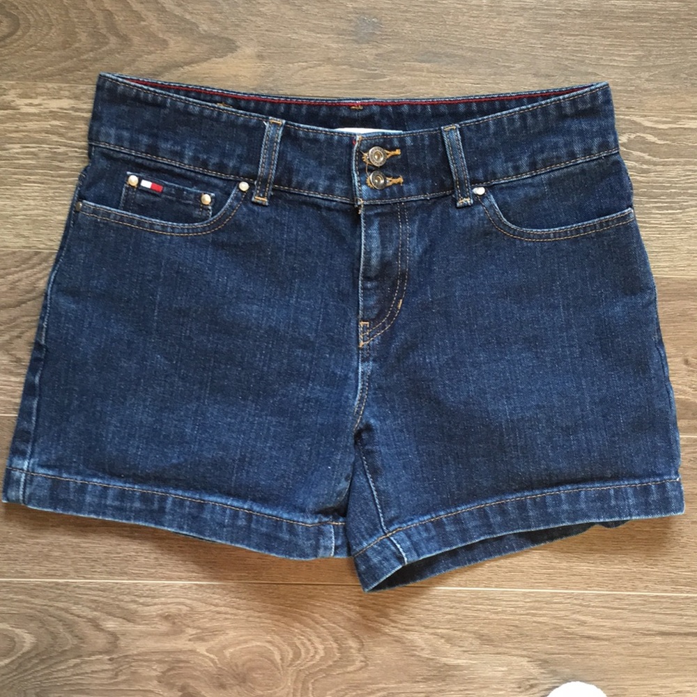 tommy hilfiger mom shorts